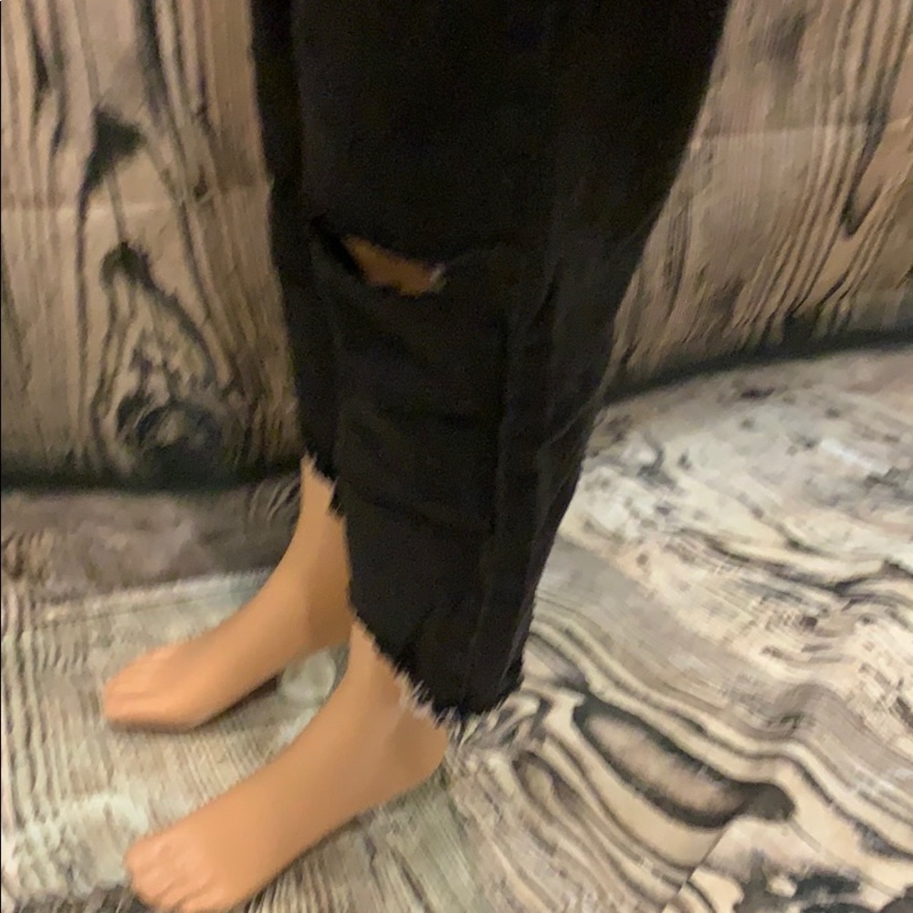 ❤️✨2XHP✨NWT FREE PEOPLE BLACK DESTROYED CROP JEAN - Picture 8 of 10